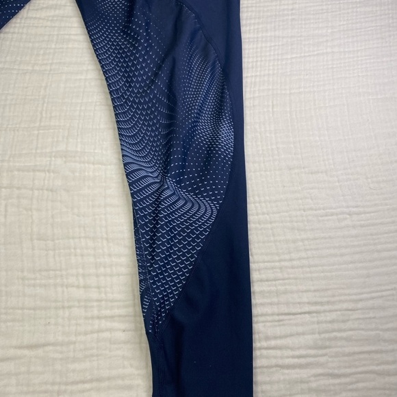 Nike Dri Fit Blue And White Full Length Leggings Size 1X - Picture 12 of 15